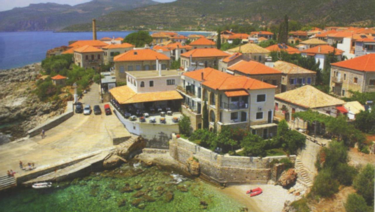 Aparthotel Gorgones, Sea-Front, Great View Kardhamili Exterior foto