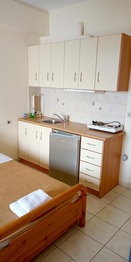 Aparthotel Gorgones, Sea-Front, Great View Kardhamili Exterior foto