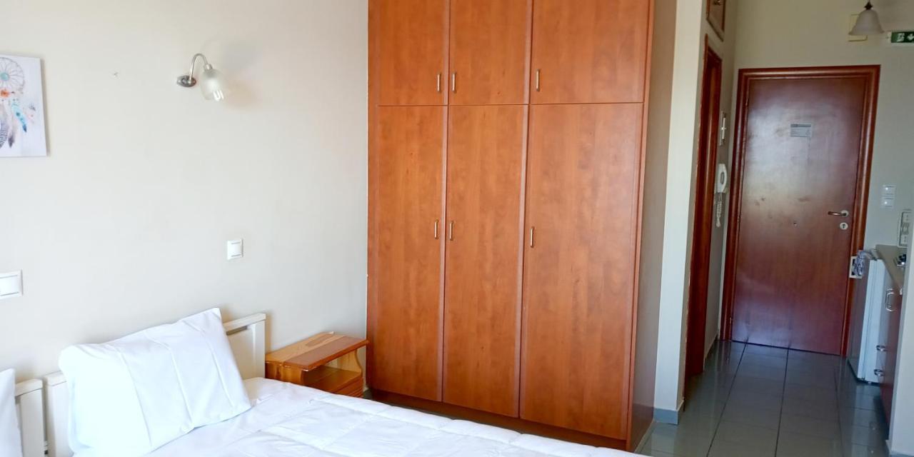 Aparthotel Gorgones, Sea-Front, Great View Kardhamili Exterior foto